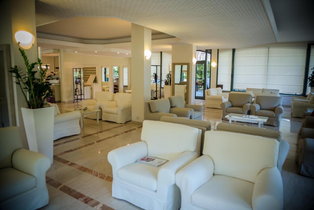 Hotel Michelangelo Milano Marittima Exterior foto